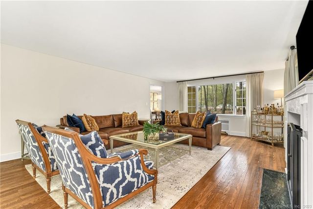 792 Smith Ridge Road, New Canaan, CT 06840