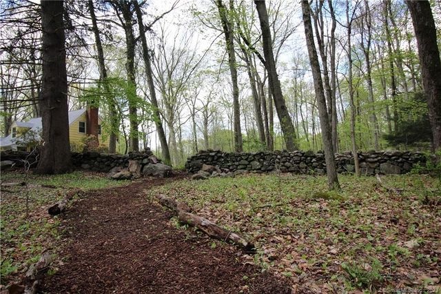 792 Smith Ridge Road, New Canaan, CT 06840