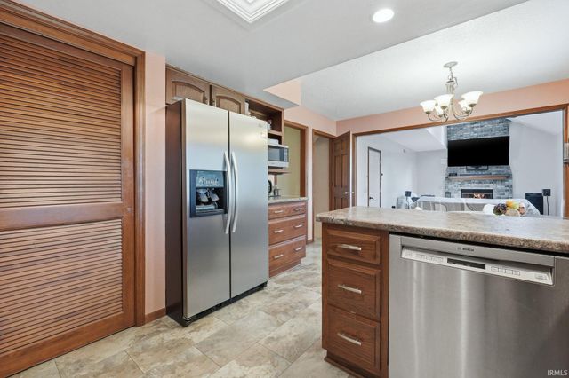 6510 Oak Forest Trail, Fort Wayne, IN 46835