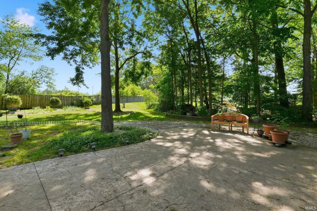 6510 Oak Forest Trail, Fort Wayne, IN 46835