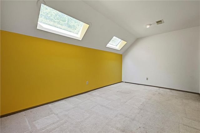 4975 W 88 Street, Prairie Village, KS 66207