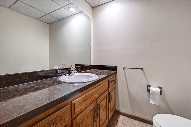 4975 W 88 Street, Prairie Village, KS 66207
