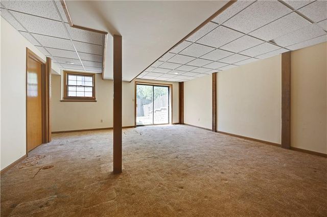 4975 W 88 Street, Prairie Village, KS 66207