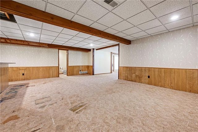 4975 W 88 Street, Prairie Village, KS 66207
