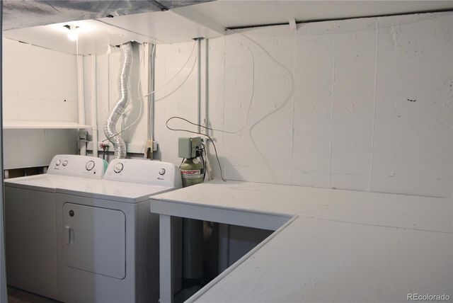 2087 S Quintero Street, Aurora, CO 80013