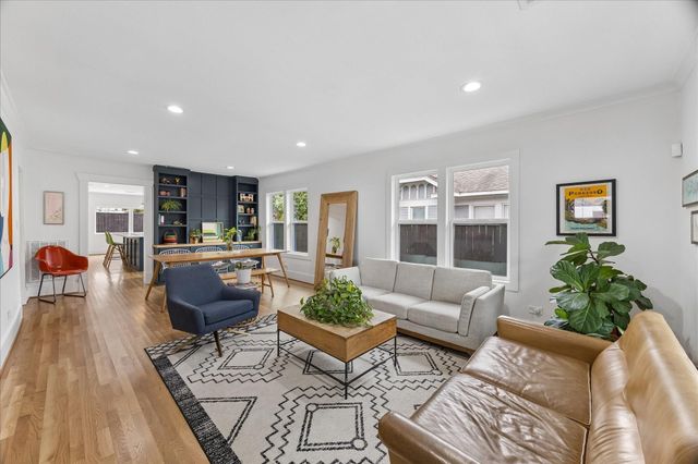 1120 Highland Street, Houston, TX 77009