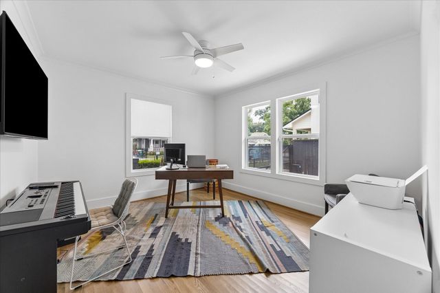 1120 Highland Street, Houston, TX 77009