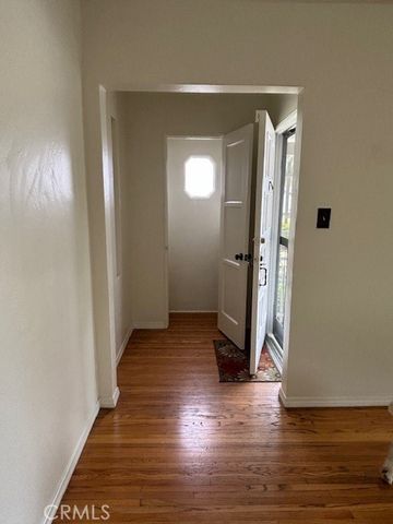5620 Murietta Avenue, Van Nuys, CA 91401