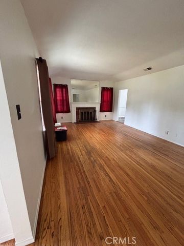 5620 Murietta Avenue, Van Nuys, CA 91401