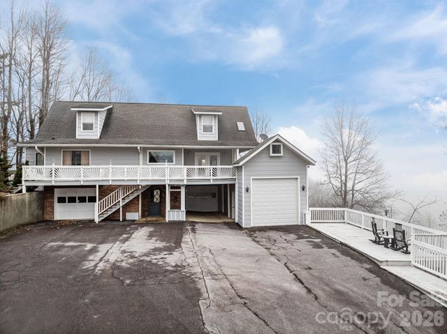6773 & 6777 Pinnacle Mountain Road, Zirconia, NC 28790