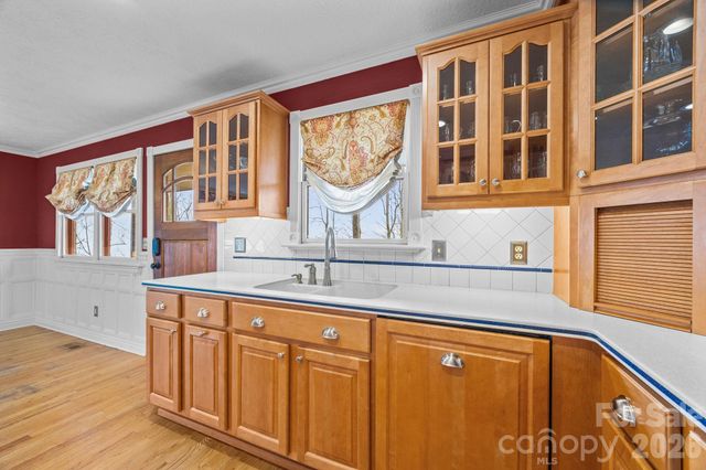 6773 & 6777 Pinnacle Mountain Road, Zirconia, NC 28790