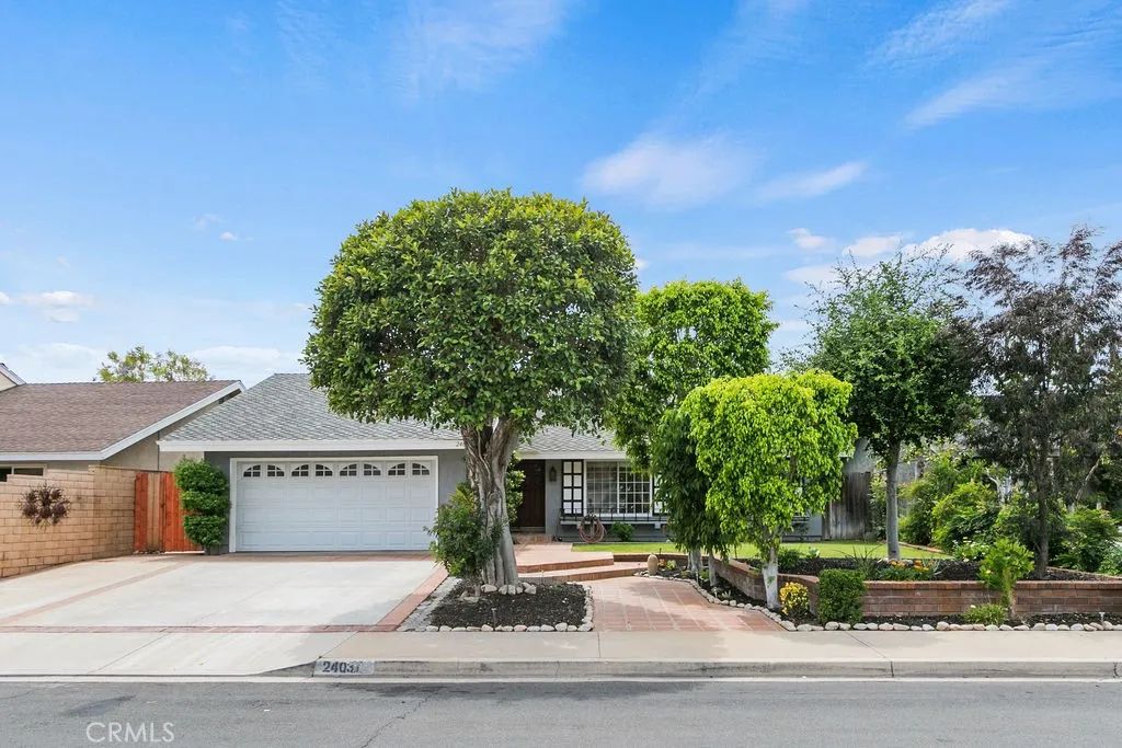 24031 Olivera, Mission Viejo, CA 92691