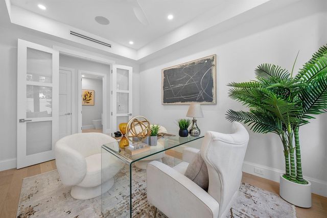 731 SE 4th Avenue, Delray Beach, FL 33483