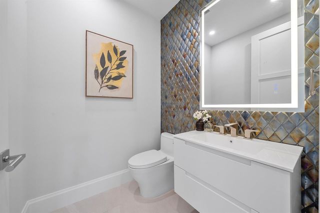 731 SE 4th Avenue, Delray Beach, FL 33483