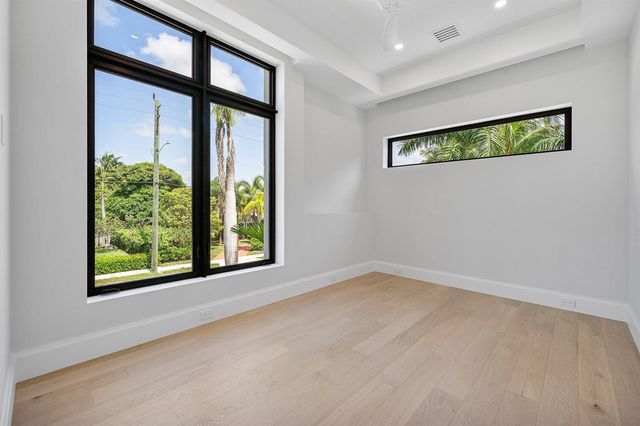731 SE 4th Avenue, Delray Beach, FL 33483