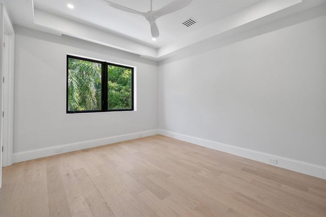 731 SE 4th Avenue, Delray Beach, FL 33483