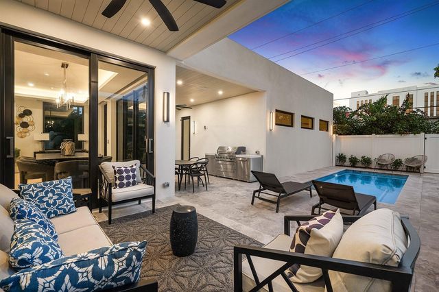 731 SE 4th Avenue, Delray Beach, FL 33483