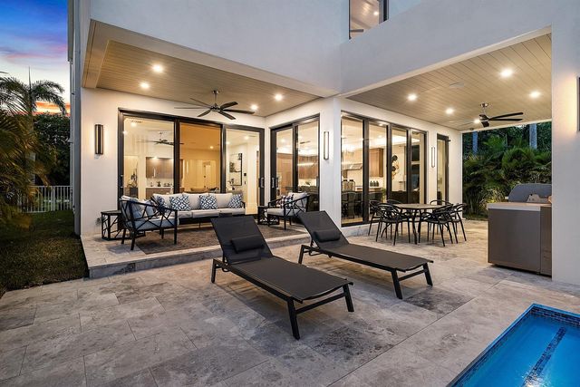 731 SE 4th Avenue, Delray Beach, FL 33483