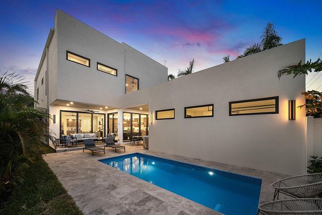 731 SE 4th Avenue, Delray Beach, FL 33483