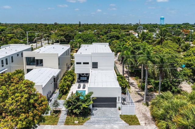 731 SE 4th Avenue, Delray Beach, FL 33483