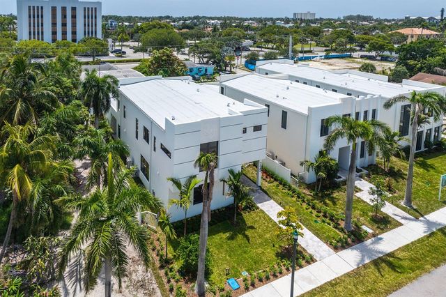 731 SE 4th Avenue, Delray Beach, FL 33483
