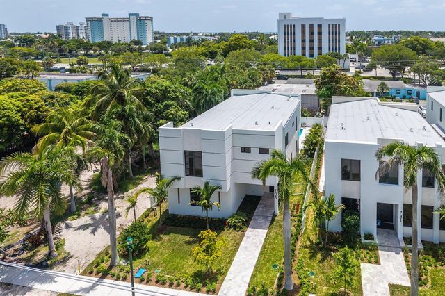 731 SE 4th Avenue, Delray Beach, FL 33483