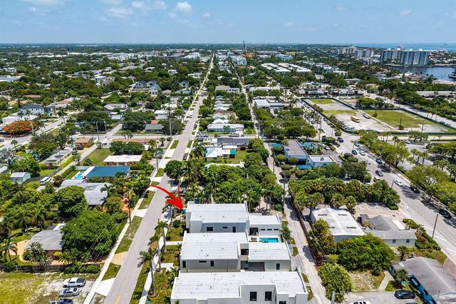 731 SE 4th Avenue, Delray Beach, FL 33483