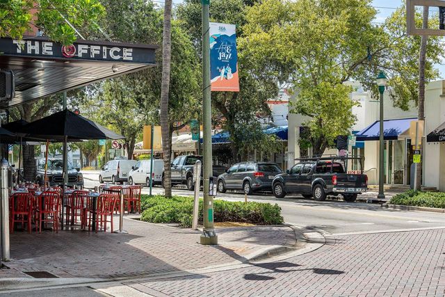 731 SE 4th Avenue, Delray Beach, FL 33483