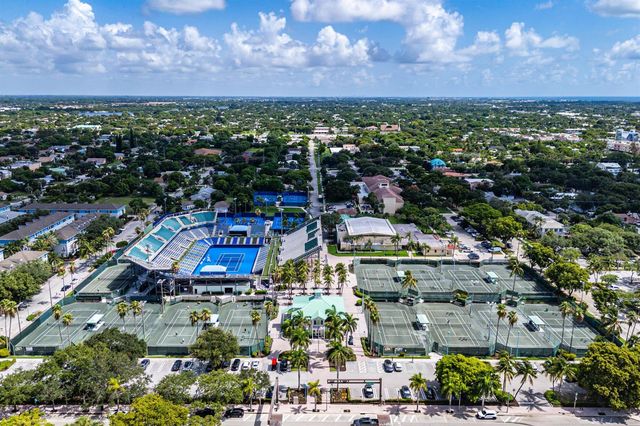 731 SE 4th Avenue, Delray Beach, FL 33483