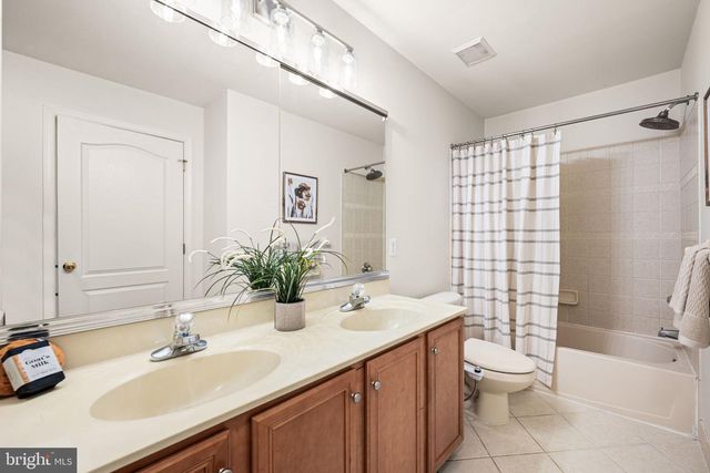 236 SILVERBELL CT, West Chester, PA 19380