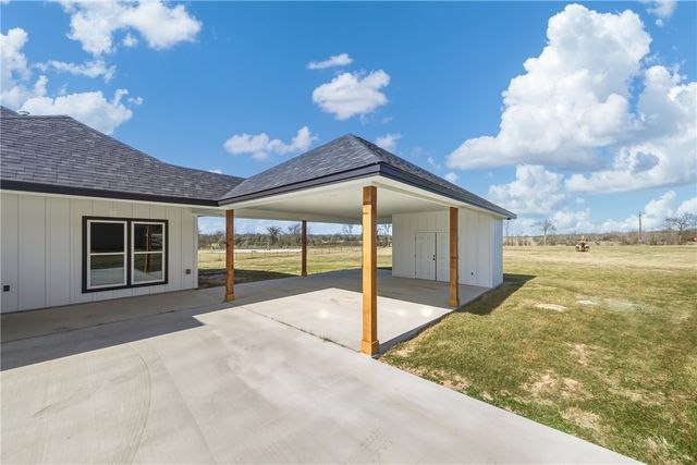 855 Mimosa Lane, Franklin, TX 77856