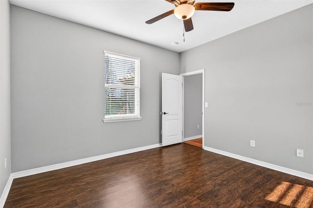 1749 BONITA BLUFF COURT, Ruskin, FL 33570