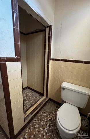 801 N 57th Ave, Pensacola, FL 32506