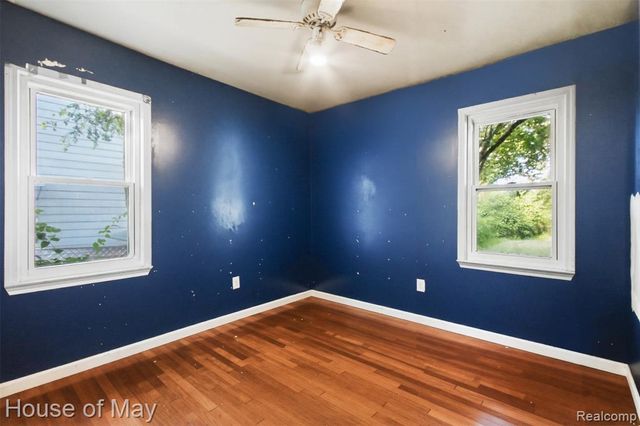 17318 Centralia, Redford, MI 48240