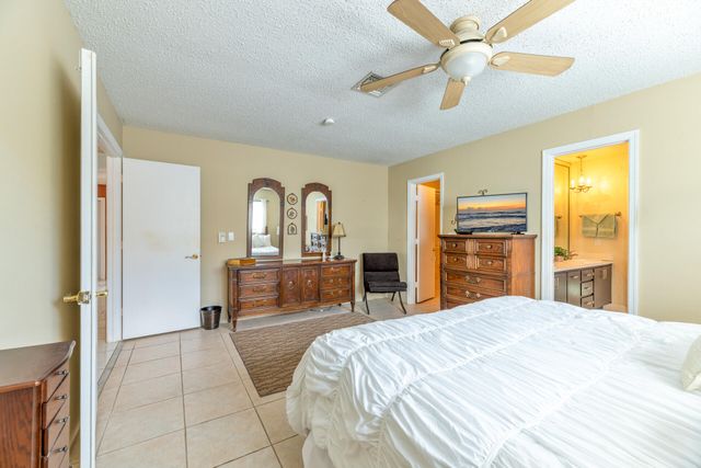 2705 SW 14th Court, Deerfield Beach, FL 33442