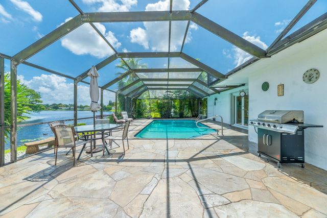 2705 SW 14th Court, Deerfield Beach, FL 33442