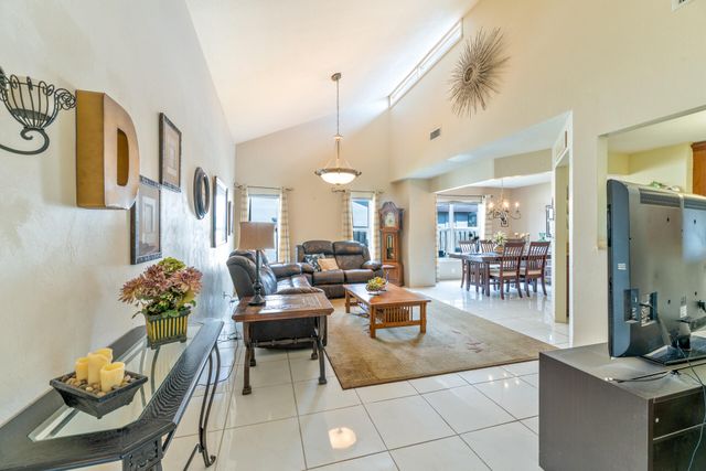 2705 SW 14th Court, Deerfield Beach, FL 33442