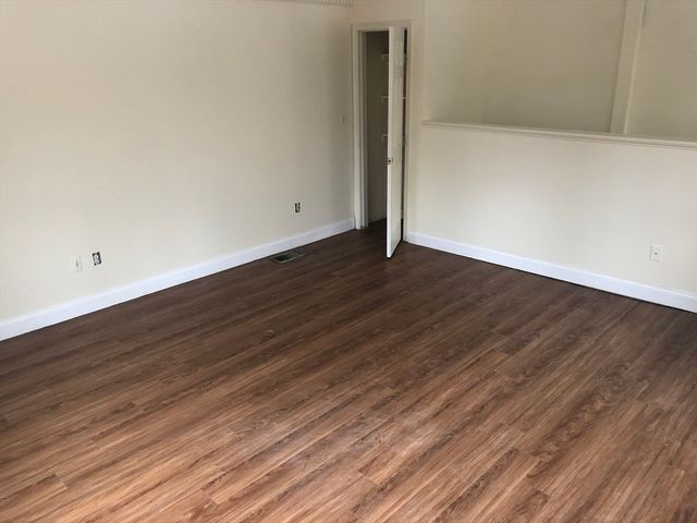 44 Smith 1, Quincy, MA 02169