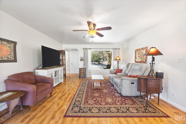 30001 Jamaica Dunes Drive, Tehachapi, CA 93561