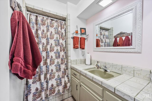 30001 Jamaica Dunes Drive, Tehachapi, CA 93561