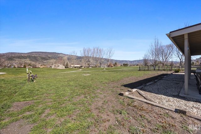 30001 Jamaica Dunes Drive, Tehachapi, CA 93561