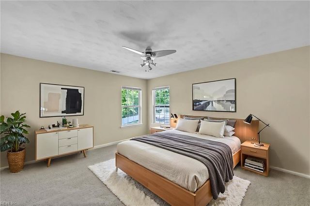 101 Woodhaven DR, Suffolk, VA 23435