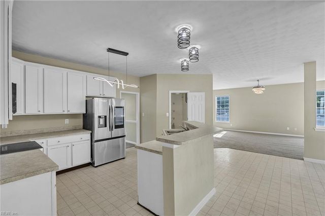 101 Woodhaven DR, Suffolk, VA 23435