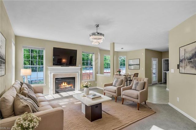 101 Woodhaven DR, Suffolk, VA 23435
