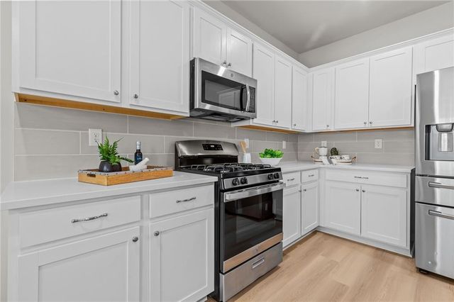 325 Winston Circle, Canton, GA 30114