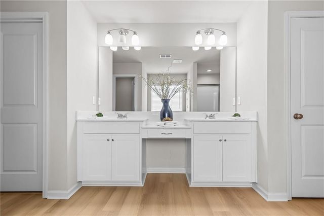 325 Winston Circle, Canton, GA 30114