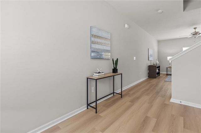 325 Winston Circle, Canton, GA 30114