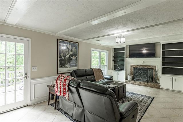 3236 Classic Drive, Snellville, GA 30078