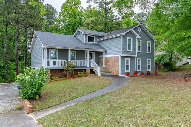 3236 Classic Drive, Snellville, GA 30078