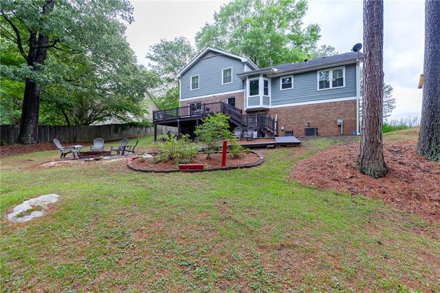 3236 Classic Drive, Snellville, GA 30078